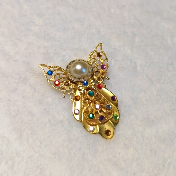 Vintage Goldtone and Rhinestone Angel Christmas Brooche - Picture 7 of 9
